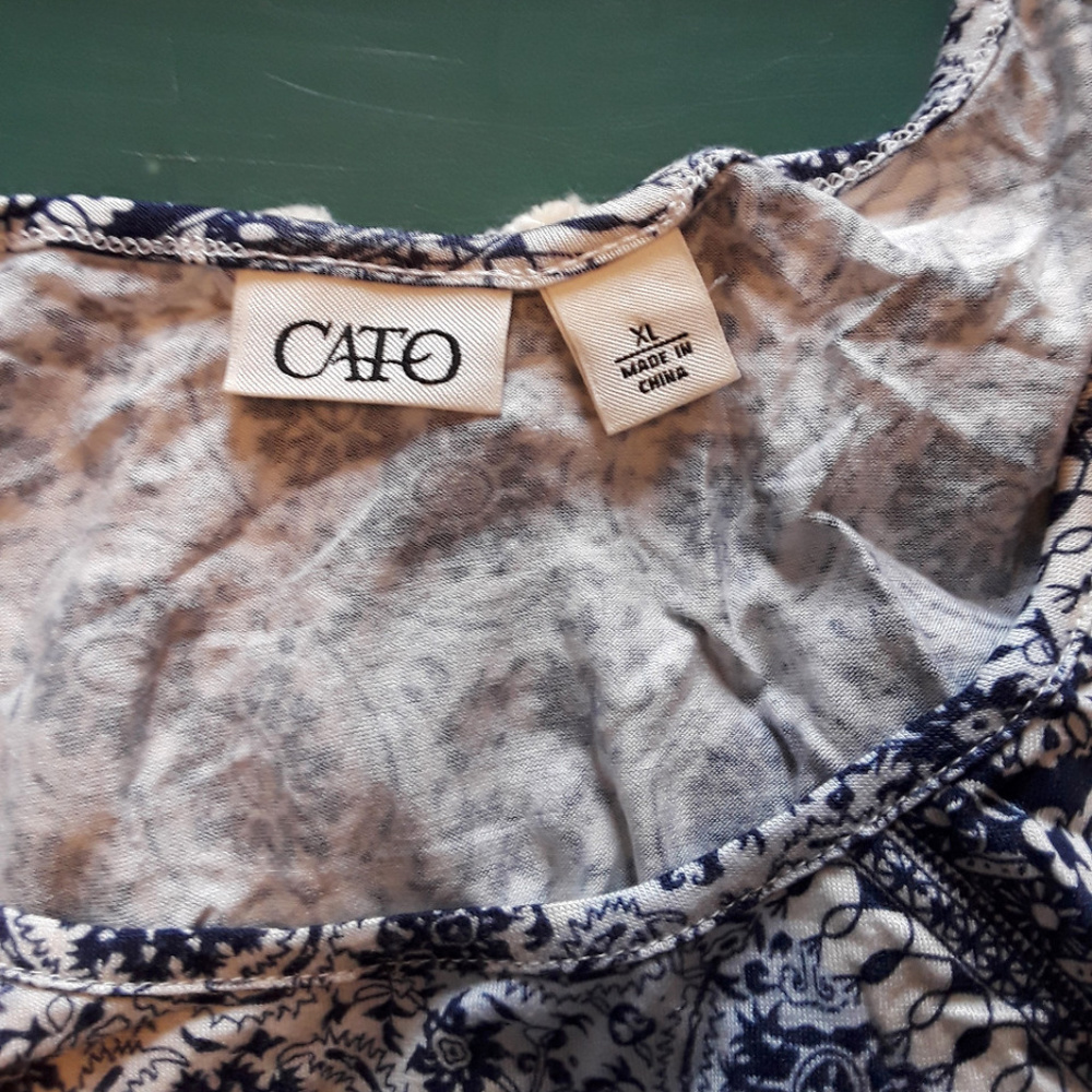 Short sleeve top